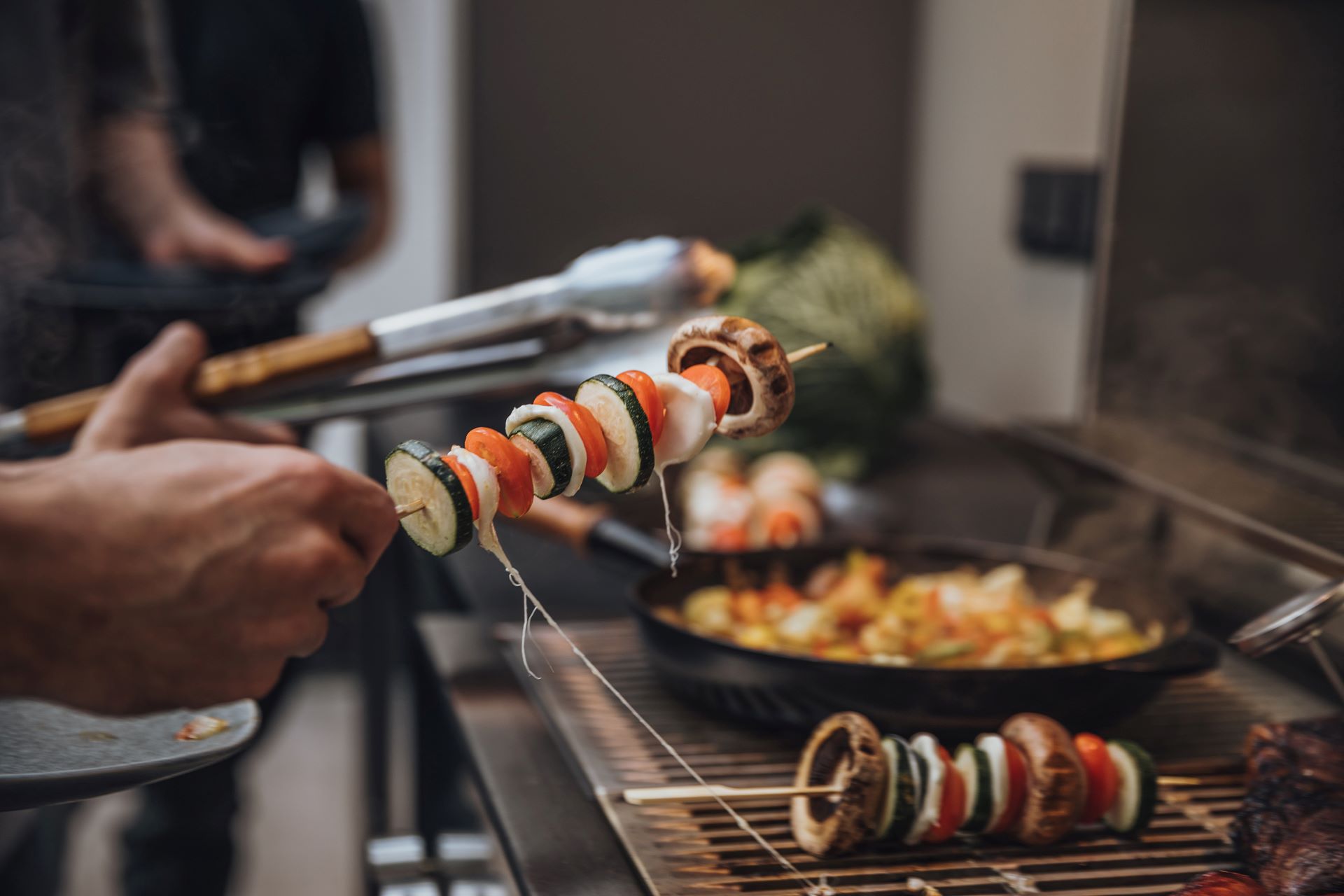 Saslik készítés Flammkraft gázgrillen