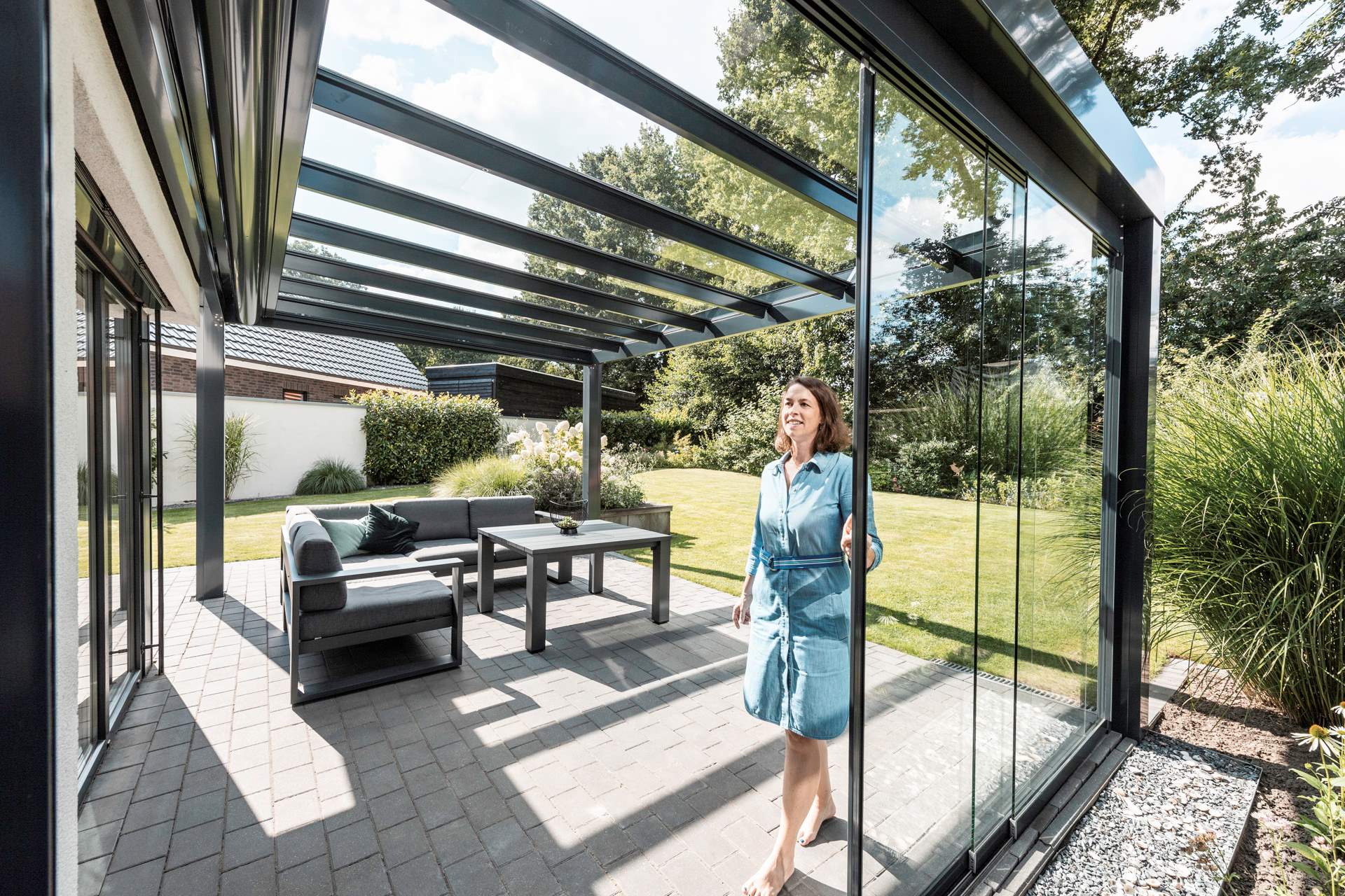 Solarlux üvegtetős pergola a terasz felett