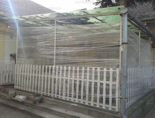 Teraszból télikert házilag, szakmailag hibásan